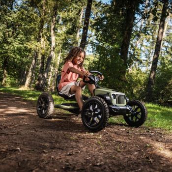 BERG Buddy Jeep Wrangler 2.0 mit Fronthaube 