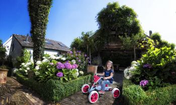 BERG Gokart Buzzy Bloom ab 2 Jahre