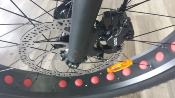 Kickbike FATMAX inkl. Schutzbleche 26/20 Tretroller Black