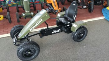 BERG JEEP REVOLUTION BFR AKTION inkl. Soziussitz