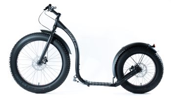 Kickbike FATMAX inkl. Schutzbleche 26/20 Tretroller Black