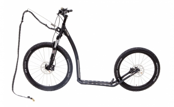 KOSTKA MUSHING RACER PRO Tretroller Black Edition