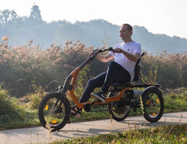 VAN RAAM Easy Rider Dreirad Orange SPEZIAL Gr.M mit 844Wh Akku