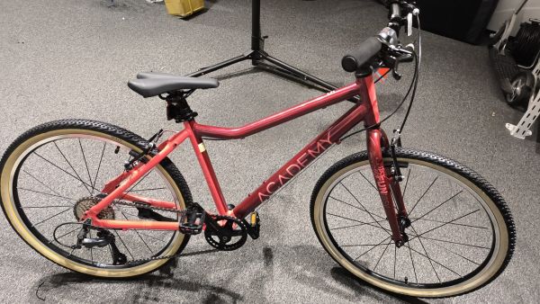 Academy 24 Grade 5 FUNtasy Magenta-Rot